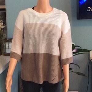 Super soft 3/4 sleeves sweater